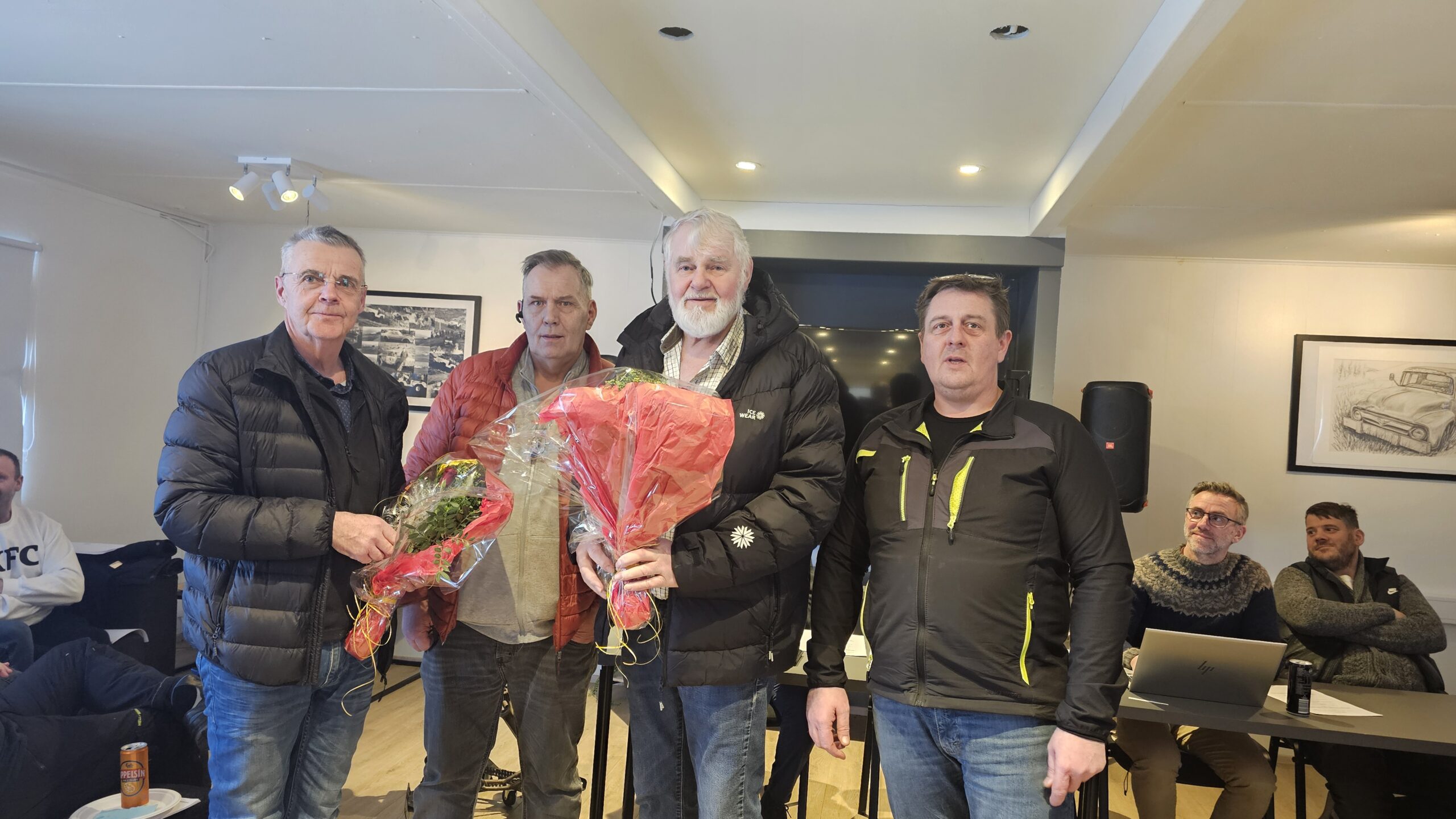 Björn Valdimarsson, Einar Gunnlaugsson formann, Fjölnir Sigurjónsson og Halldór Hauksson varaformann.